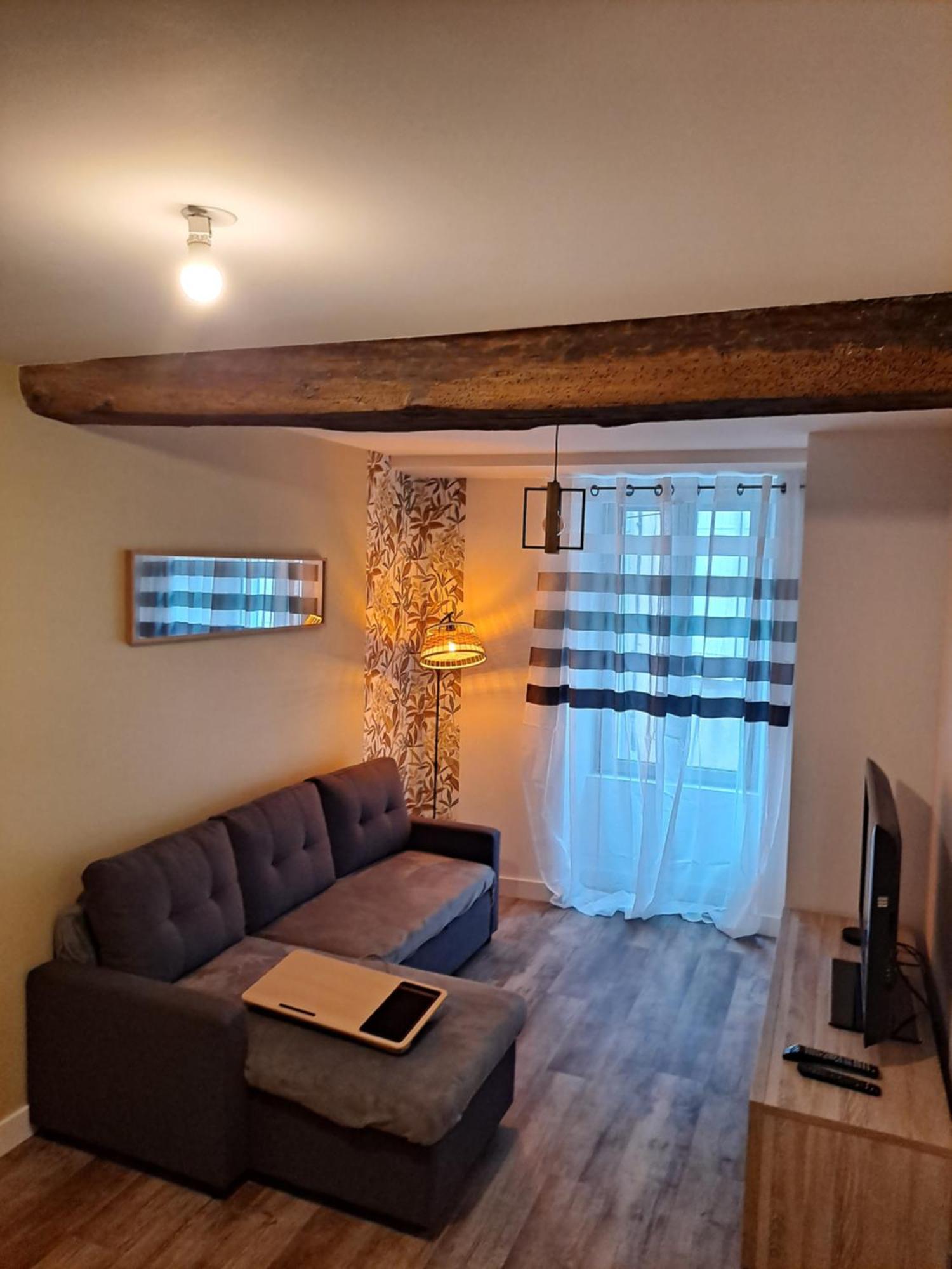 Logement T2 Neuf - Centre-Ville Parthenay Exterior foto