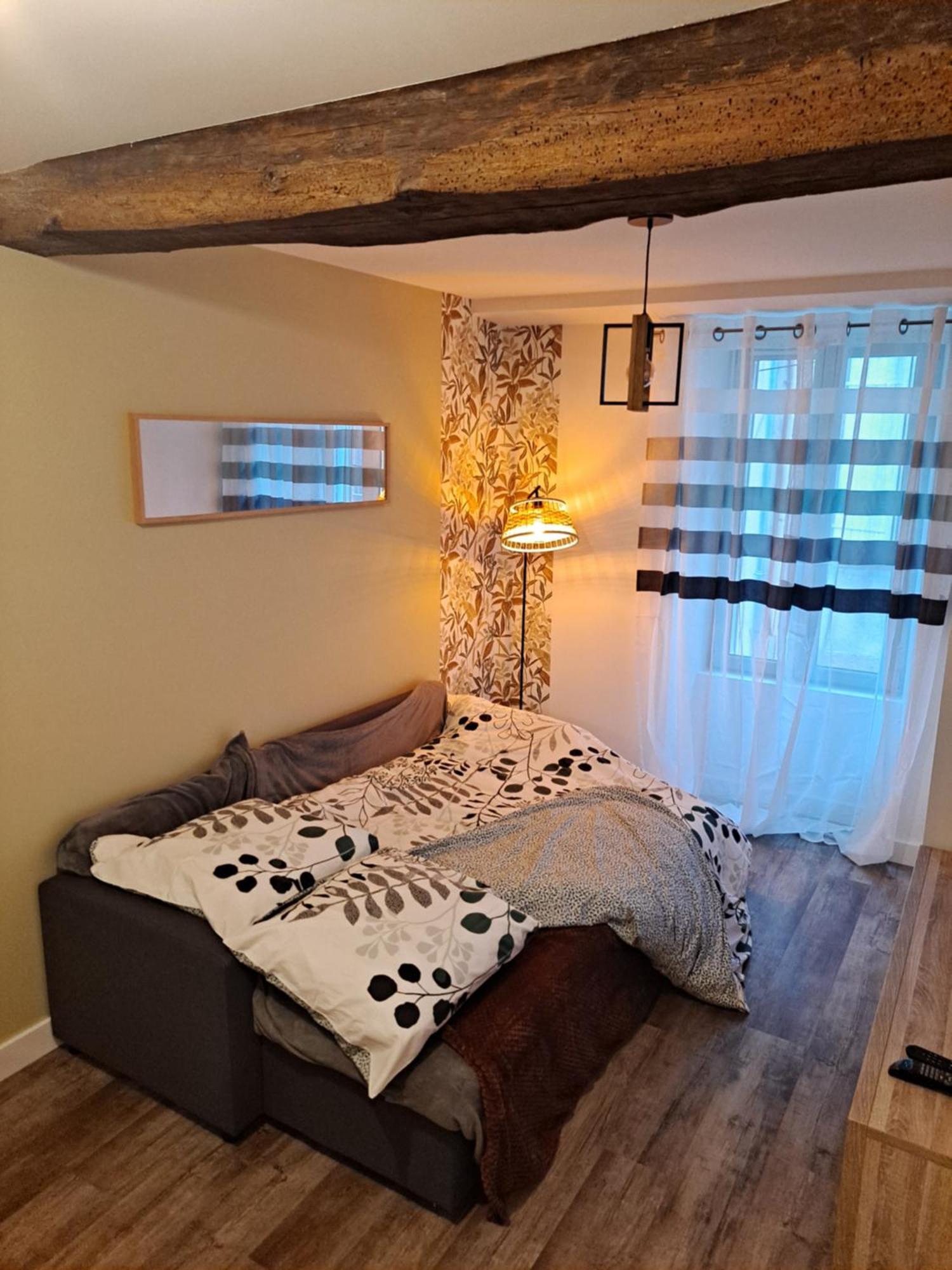 Logement T2 Neuf - Centre-Ville Parthenay Exterior foto